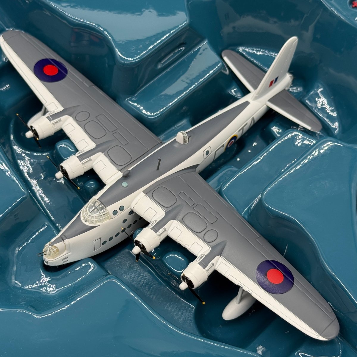Corgi 48801 1:144 Short S.25 Sunderland V RAF Coastal Command First Issue - Corgi