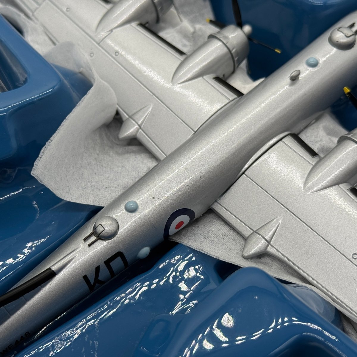Corgi 48902 1:144 Boeing Washington B.1 RAF No.115 Sqn WF448 KD-F RAF Marham - Corgi