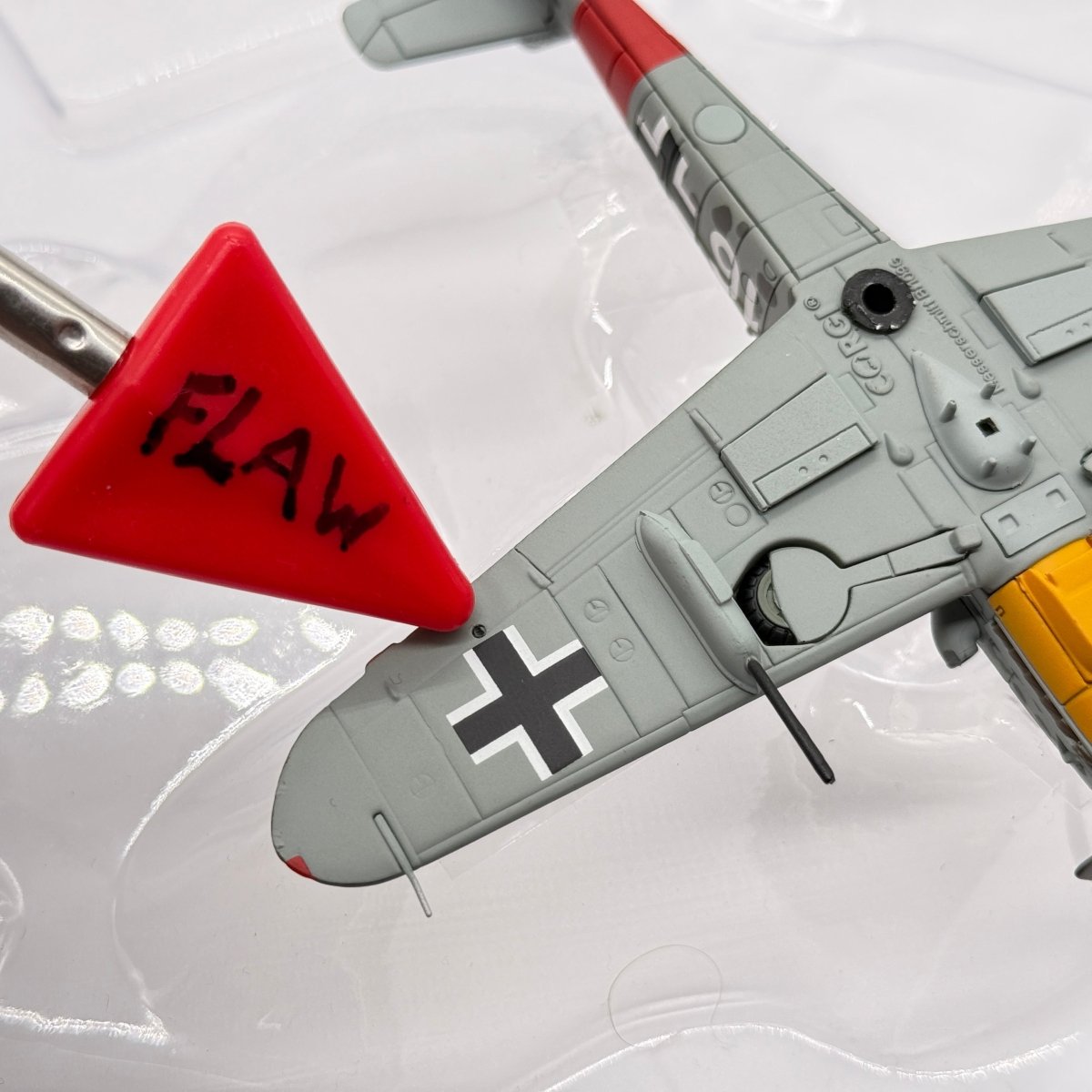 Corgi AA27108 1:72 Messerschmitt Bf 109G Luftwaffe 1./JG 3 White 16 Horst Prenzel - Corgi