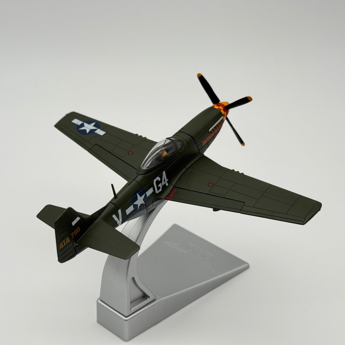 Corgi AA27701 1:72 P - 51D Mustang USAAF 357th FG Butch Baby Leiston 1945 - Corgi