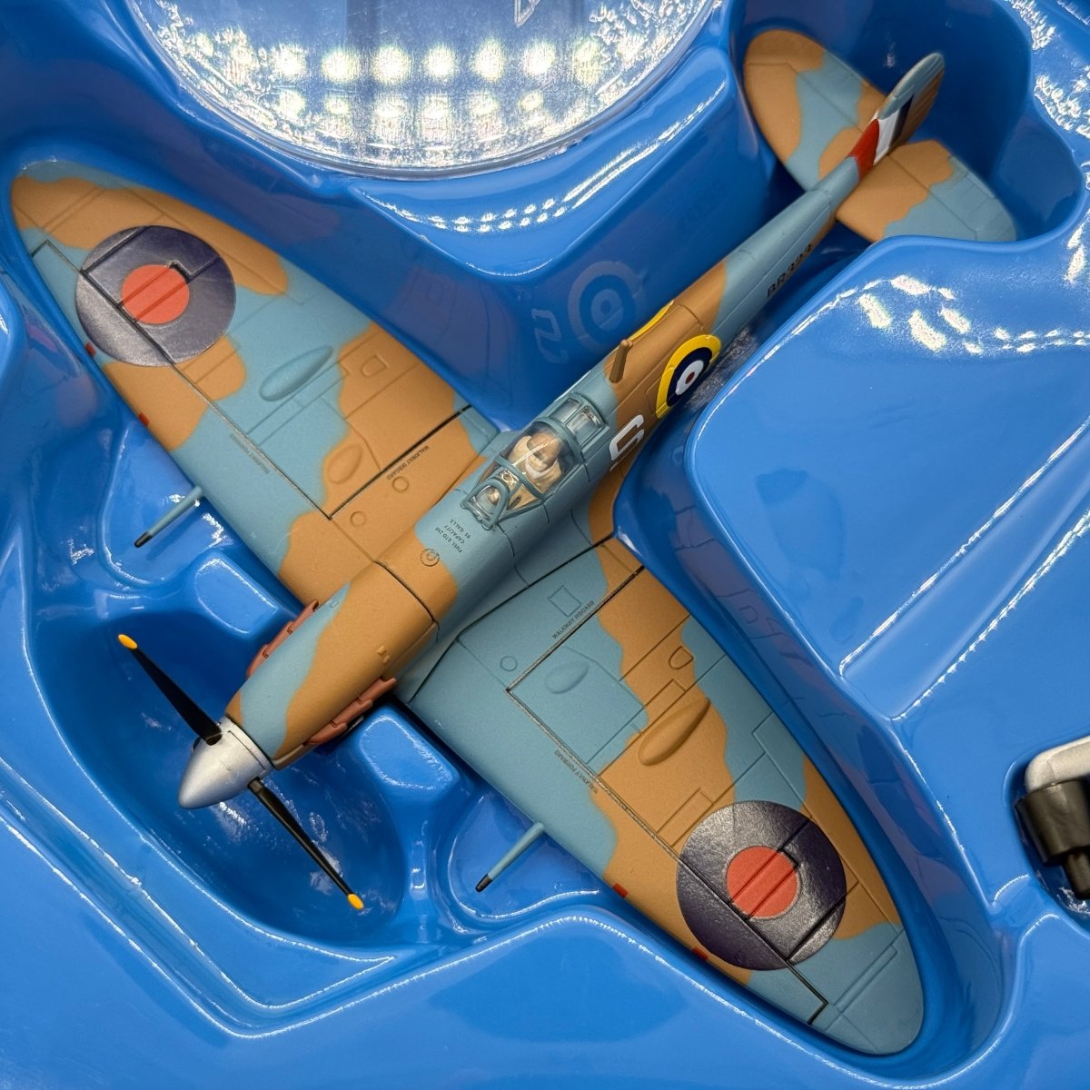 Corgi AA31914 1:72 Supermarine Spitfire Mk V RAF No.249 Sqn BR323 George Beurling Takali Malta 1942 - Corgi