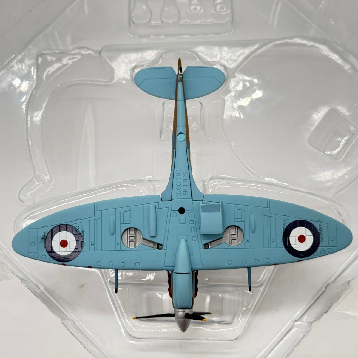 Corgi AA31914 1:72 Supermarine Spitfire Mk V RAF No.249 Sqn BR323 George Beurling Takali Malta 1942 - Corgi