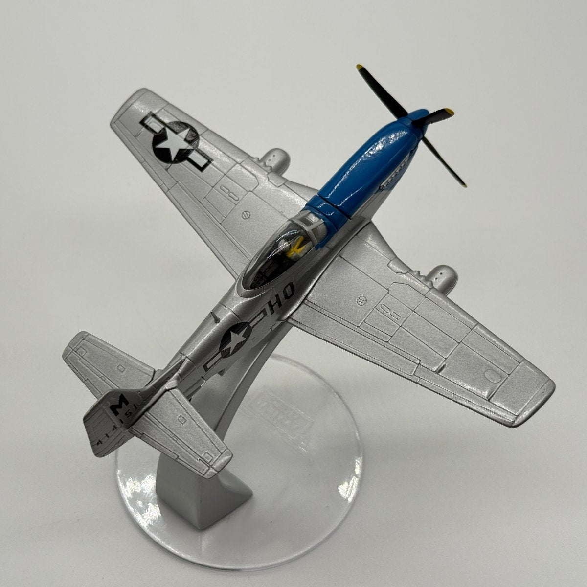 Corgi AA32204 1:72 North American P-51D Mustang USAAF 352nd FG 487th FS Petie 2nd John Meyer RAF Bodney 1944 - Corgi