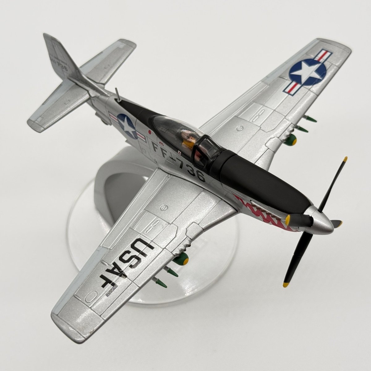 Corgi AA32209 1:72 North American F-51D Mustang USAF 18th FBG 12th FBS James Glessner Korea 1950 - Corgi