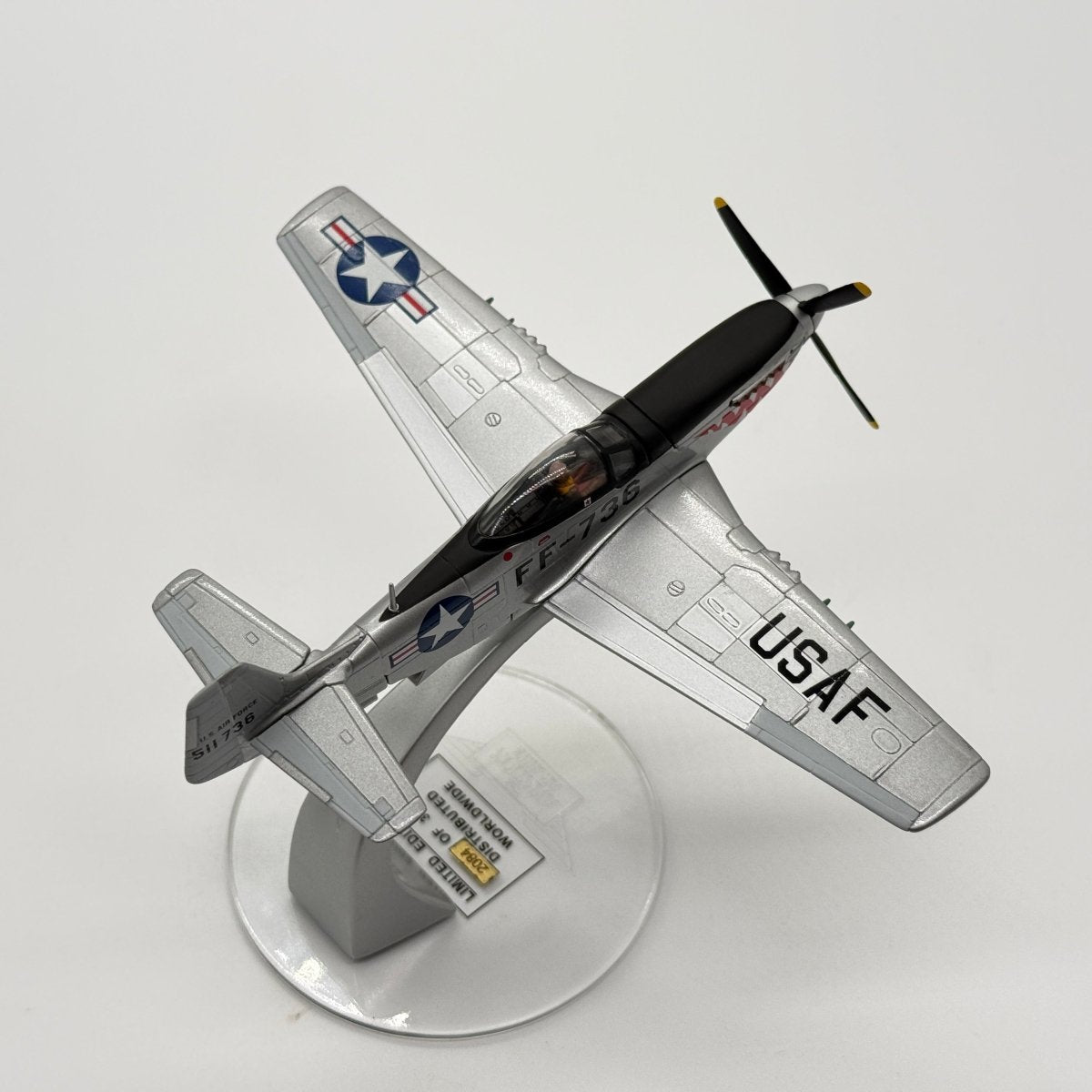 Corgi AA32209 1:72 North American F-51D Mustang USAF 18th FBG 12th FBS James Glessner Korea 1950 - Corgi