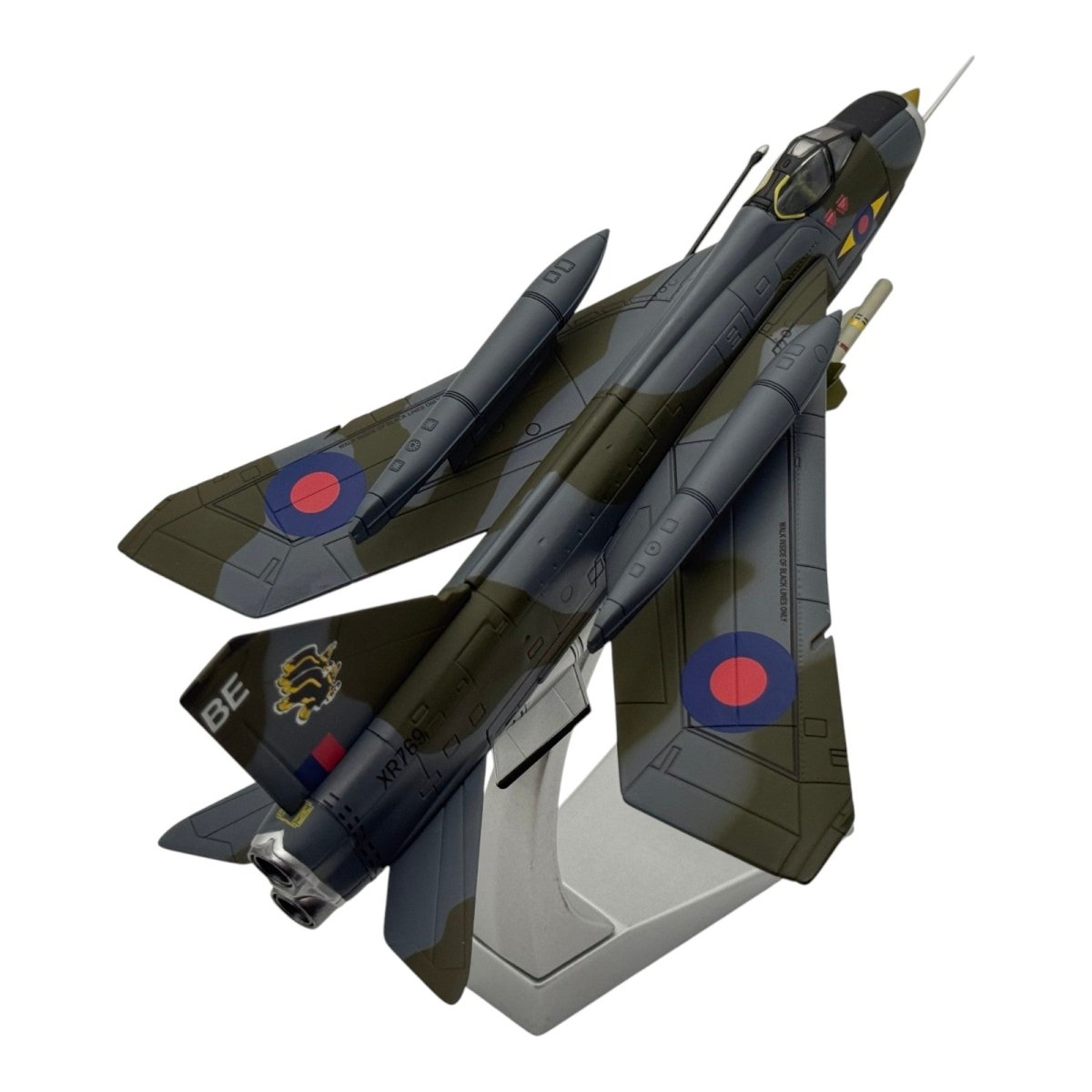 Corgi AA32310 1:72 English Electric Lightning F.Mk 6 RAF No.11 Sqn XR769 RAF Binbrook 1983 - Corgi