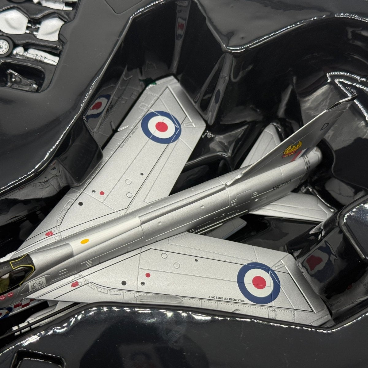 Corgi AA32315 1:72 English Electric Lightning F.Mk 6 RAF No.56 Sqn XP770 1975 - Corgi