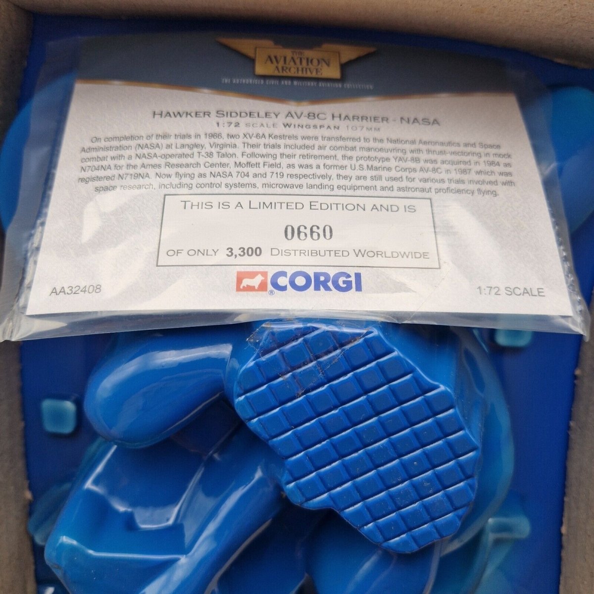 Corgi Aviation Archive 1:72 Hawker Siddeley AV - 8C Harrier, NASA Ames Research Centre, USA AA32408 - Corgi