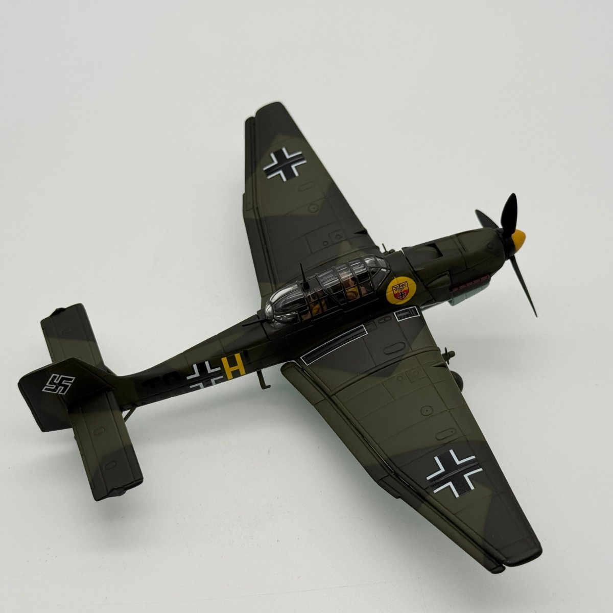 Corgi AA32501 1:72 Junkers Ju 87B-2 Stuka T6+HL 3./StG 2 Immelmann St Malo France August 1940 - Corgi