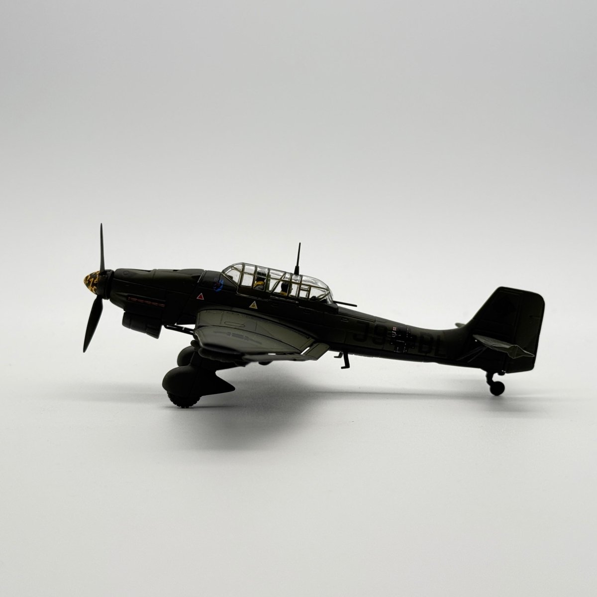 Corgi AA32518 1:72 Junkers Ju 87B Stuka J9+BL 9./StG 1 St. Pol France 1940 - Corgi