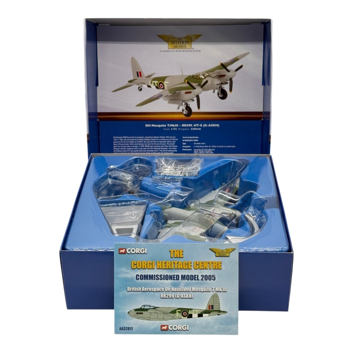 Corgi AA32811 1:72 de Havilland Mosquito T.MkIII British Aerospace RR299 - Corgi