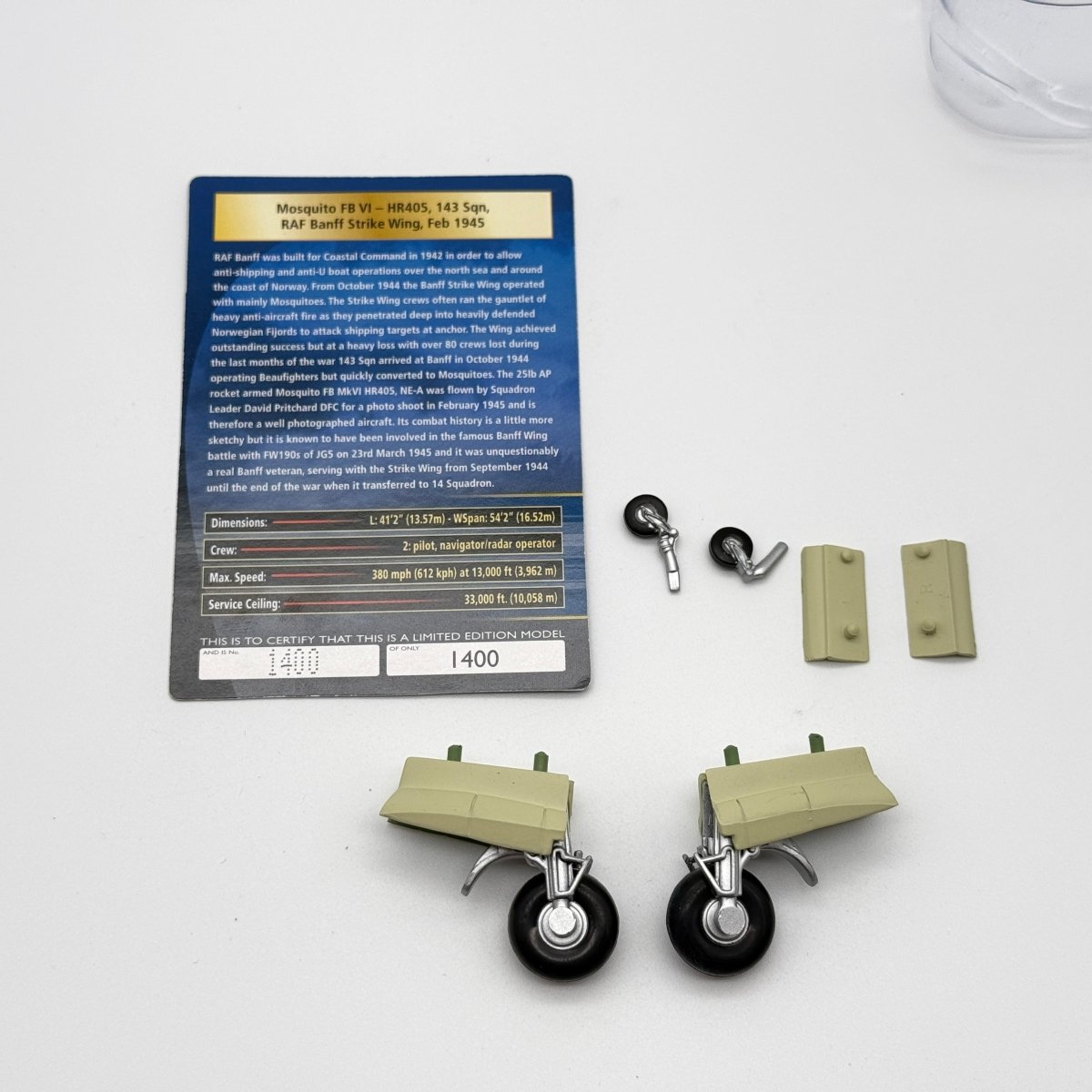Corgi AA32818 1:72 de Havilland Mosquito FB.Mk VI RAF No.143 Sqn Banff 1945 - Corgi