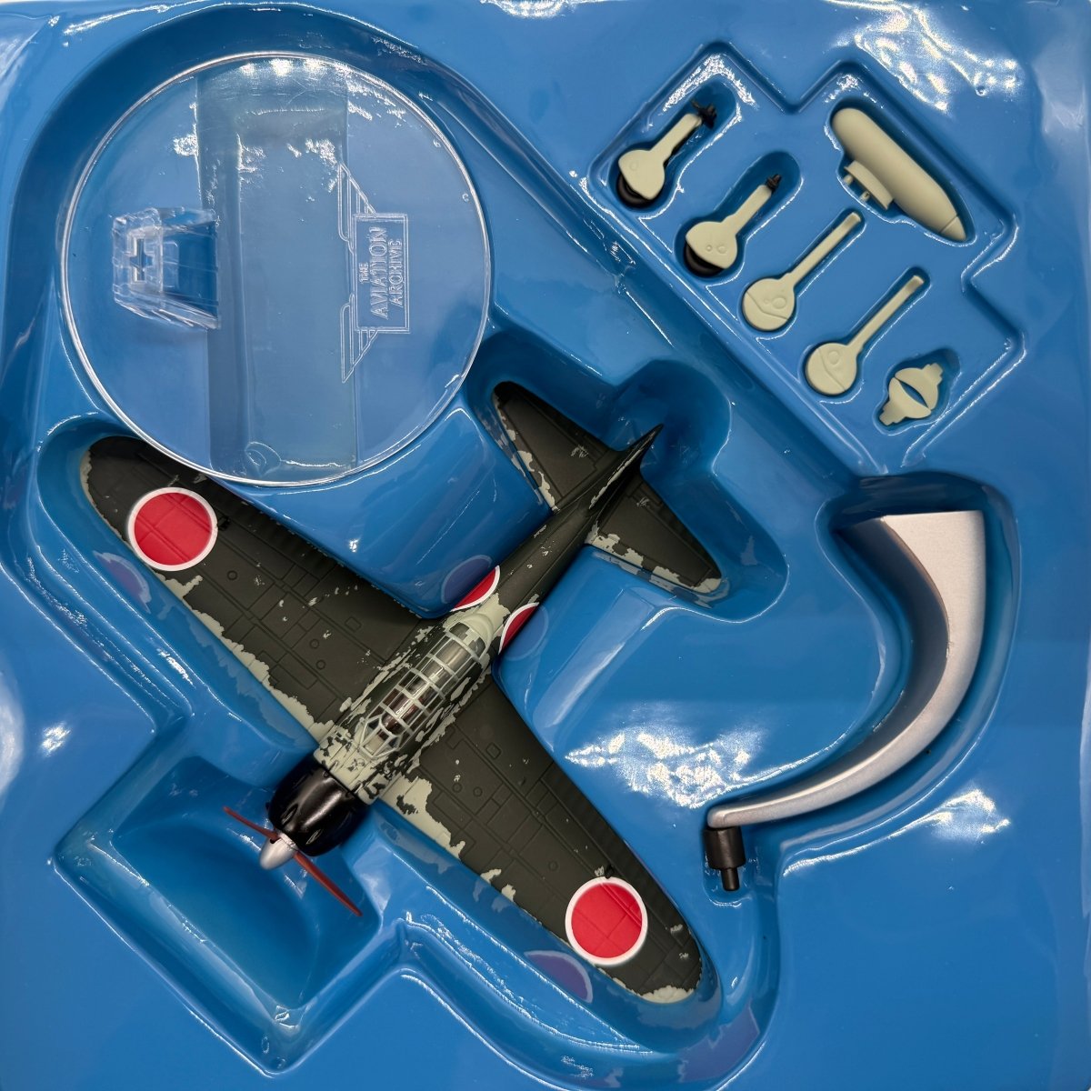 Corgi AA33102 1:72 Mitsubishi A6M3 Zero-Sen IJNAS 251st Kokutai UI-105 Hiroyoshi Nishizawa - Corgi