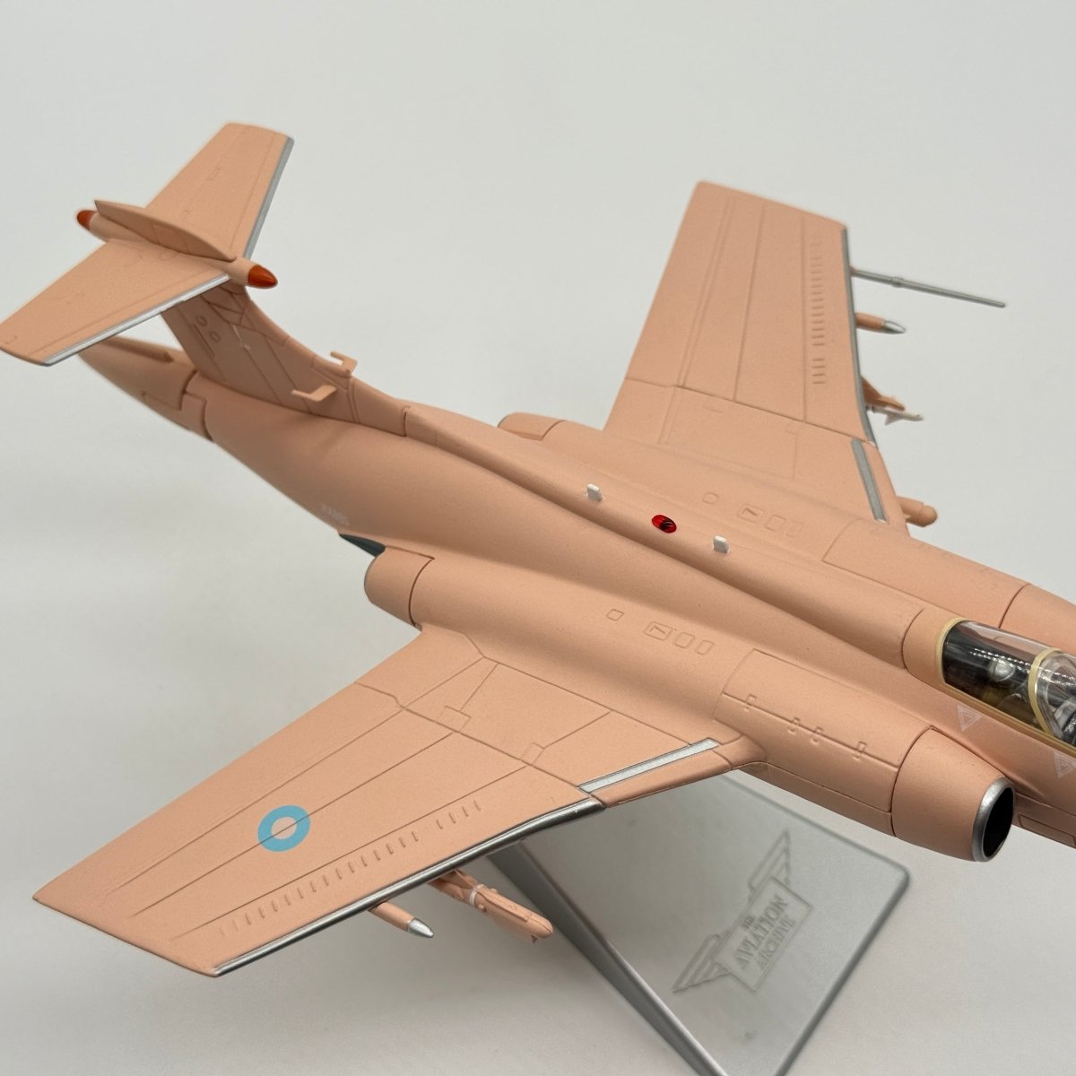 Corgi AA34104 1:72 Blackburn Buccaneer S.Mk 2B RAF No.12 Sqn XX885 RAF Muharraq Gulf War 1991 - Corgi