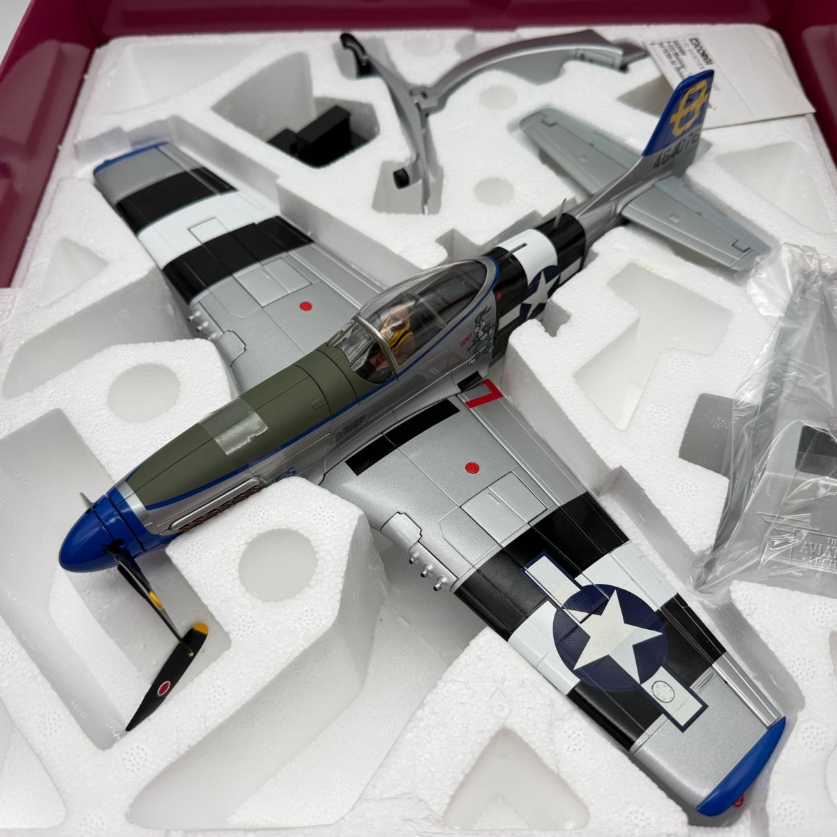 Corgi AA34404 1:32 P - 51D Mustang USAAF 3rd ACG Jumpin' Jaques - Corgi