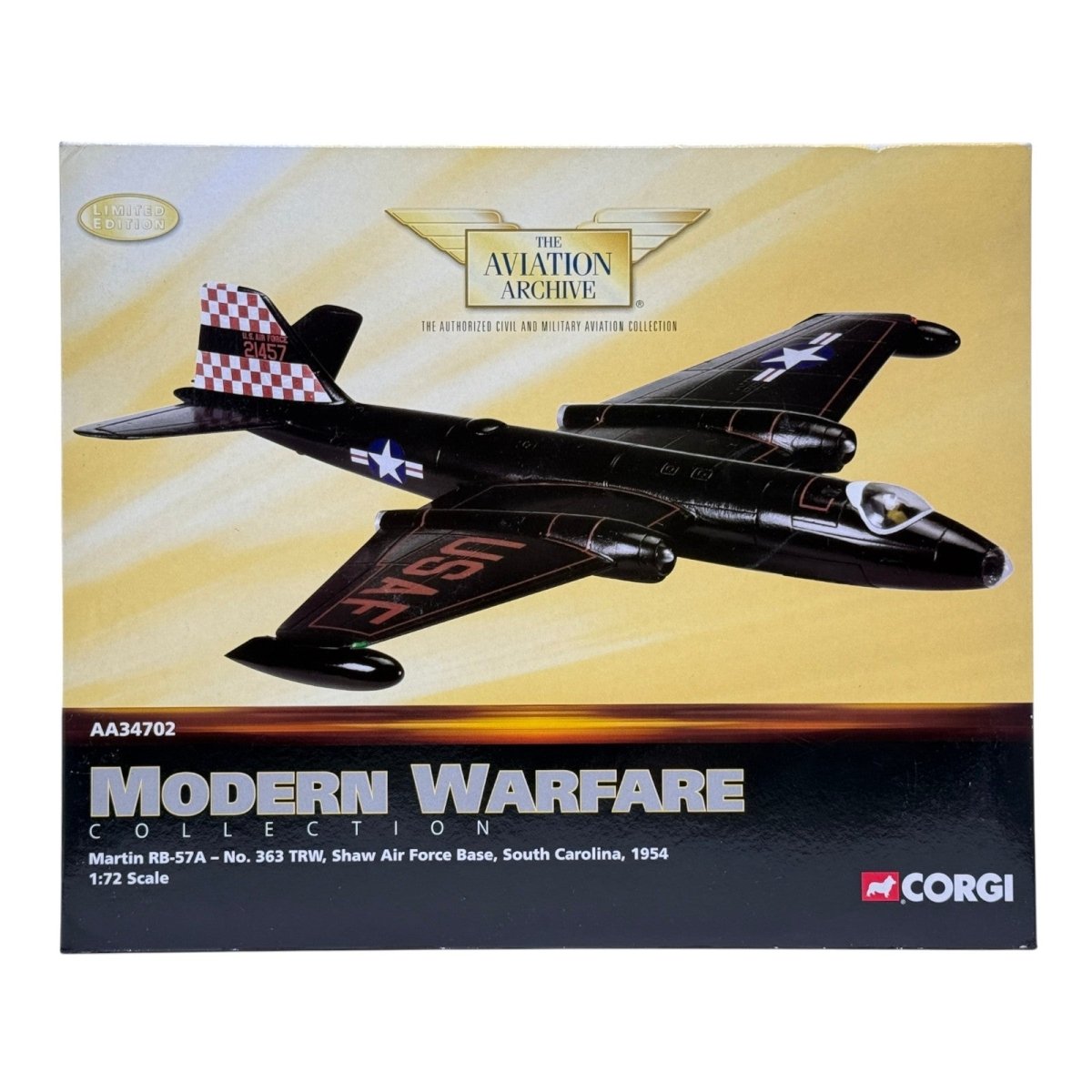 Corgi AA34702 1:72 Martin RB-57 Canberra USAF 363rd TRW Shaw AFB - Corgi