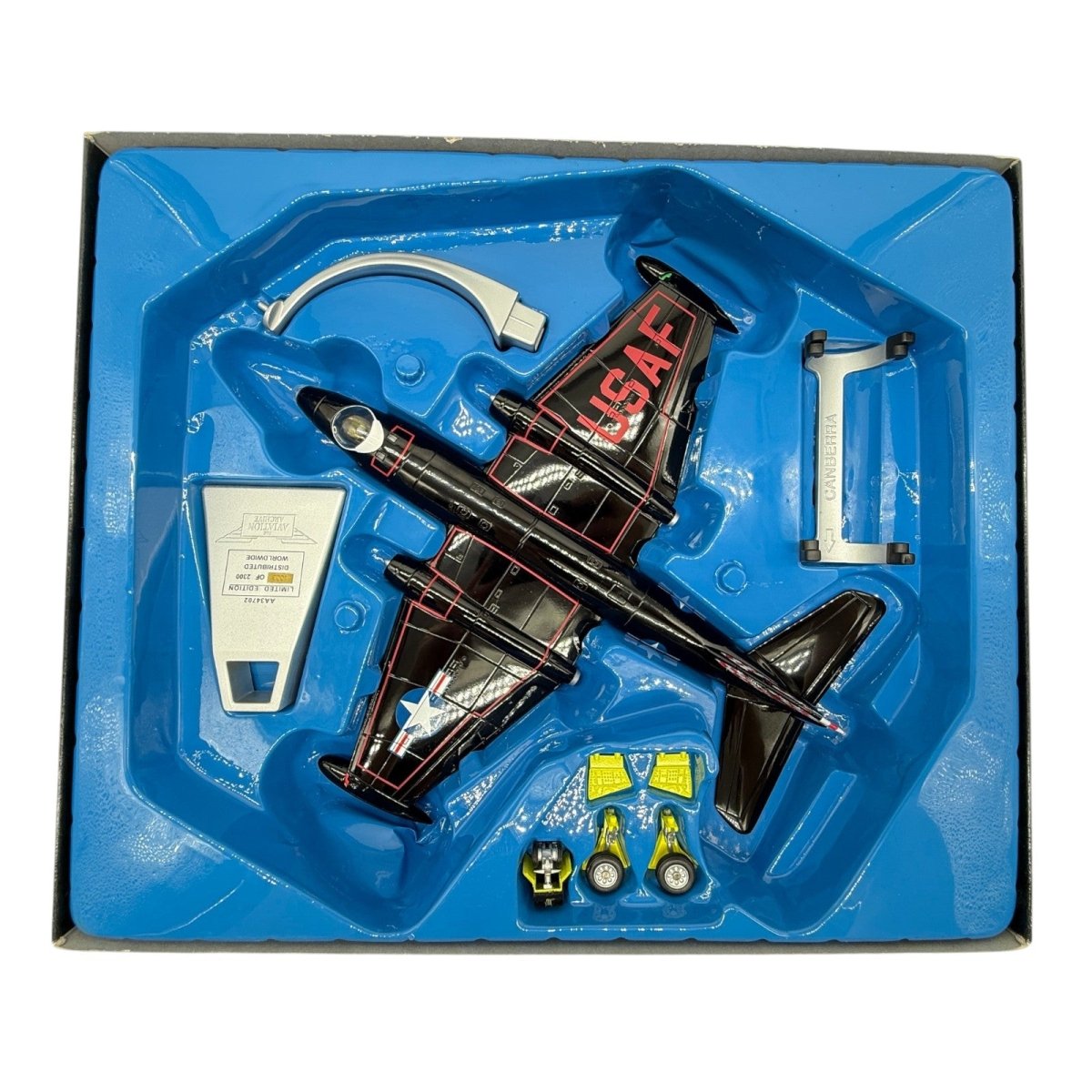 Corgi AA34702 1:72 Martin RB-57 Canberra USAF 363rd TRW Shaw AFB - Corgi