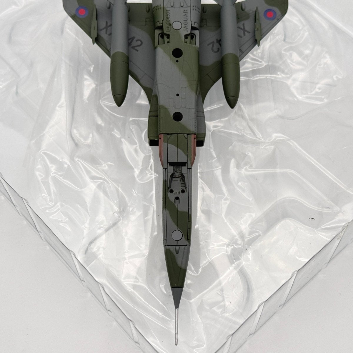 Corgi AA35405 1:72 SEPECAT Jaguar T.Mk 2 RAF No.41 Sqn Coltishall 1977 - Corgi