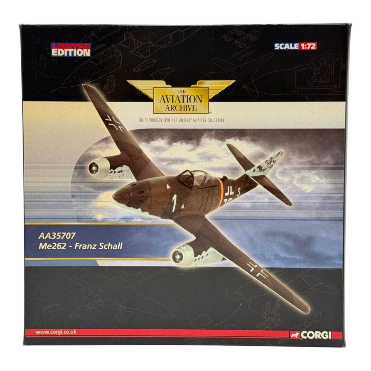 Corgi AA35707 1:72 Messerschmitt Me 262A Luftwaffe Kommando Nowotny White 1 - Corgi