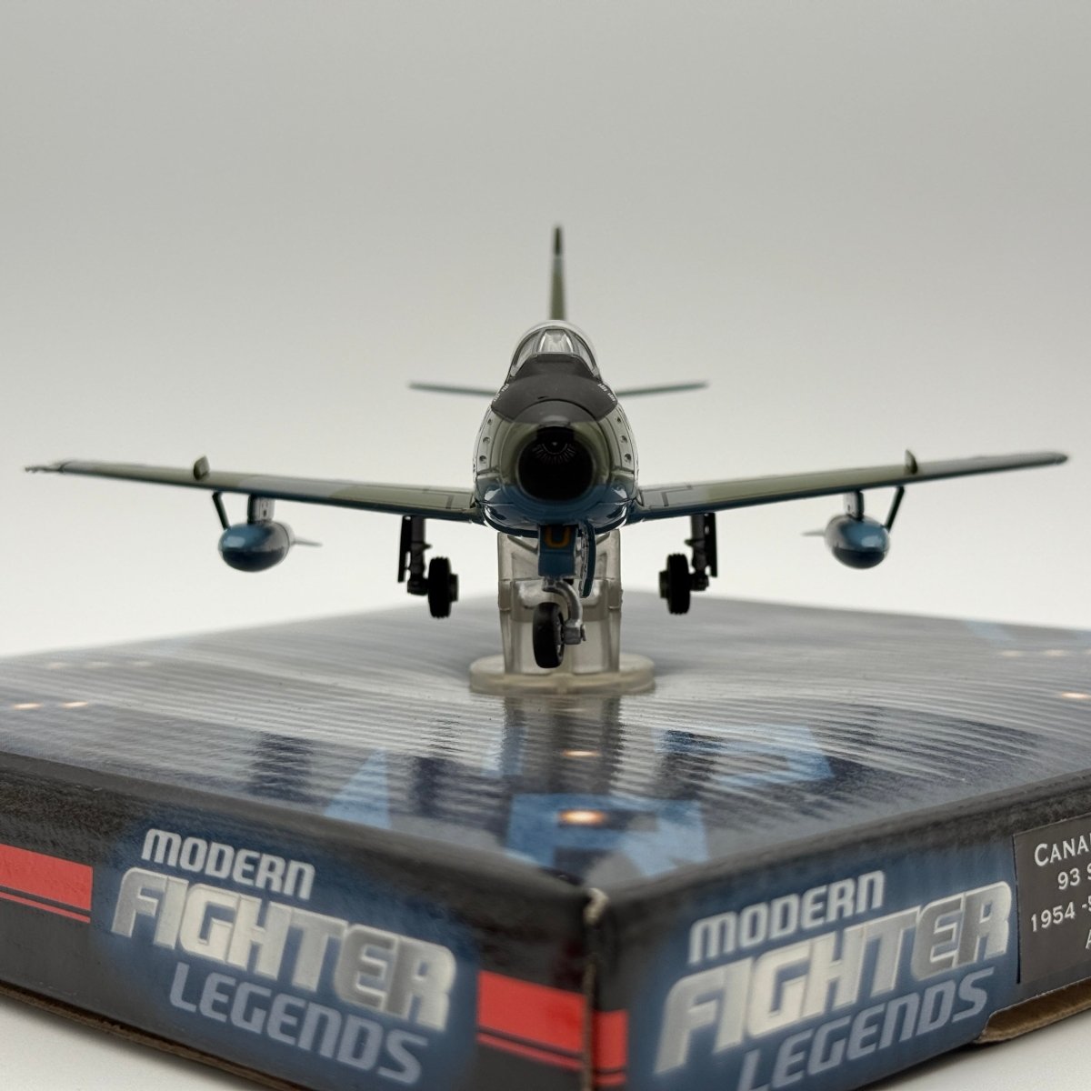 Corgi AA35805 1:72 Canadair Sabre Mk.4 XB812 RAF No.93 Sqn Jever 1954 - Corgi