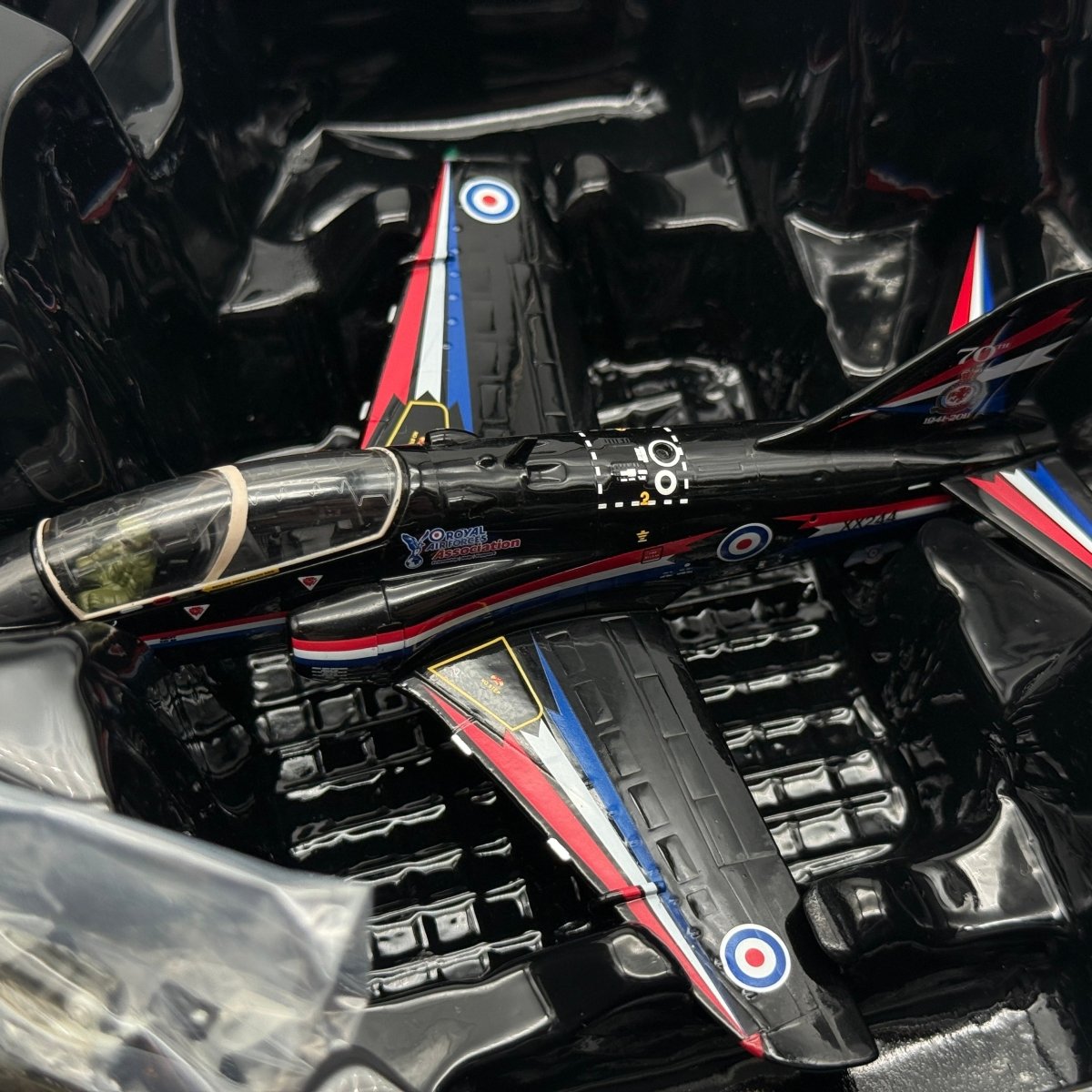 Corgi AA36010 1:72 BAe Hawk T.Mk 1 RAF No.4 FTS Jules Fleming 2011 Display - Corgi