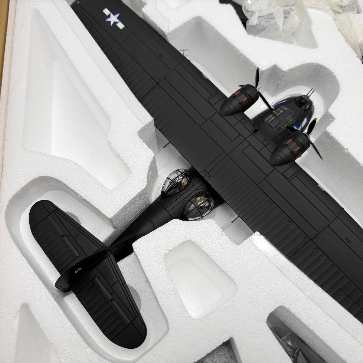 Corgi AA36104 1:72 Consolidated PBY-5A Catalina Black Cat White 69 William Pfleeger USN VP-34 New Guinea 1944 - Corgi