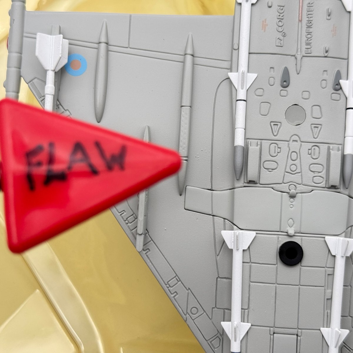 Corgi AA36401 1:72 Eurofighter Typhoon F.2 No. 17(R) Squadron RAF Coningsby 2006 - Corgi
