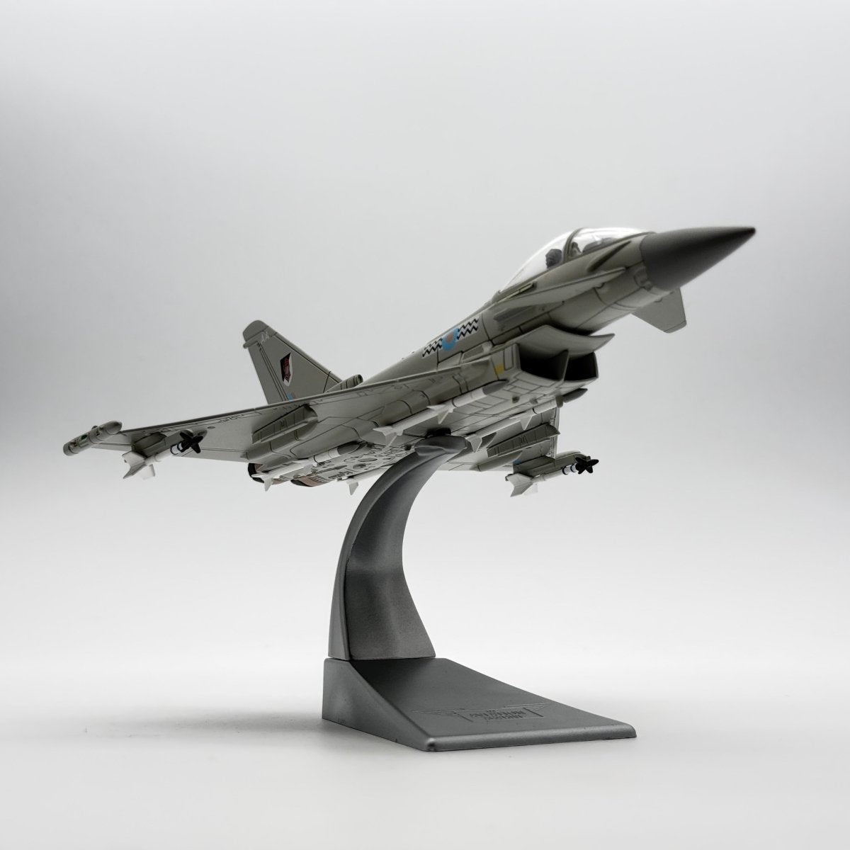 Corgi AA36401 1:72 Eurofighter Typhoon F.2 No. 17(R) Squadron RAF Coningsby 2006 - Corgi
