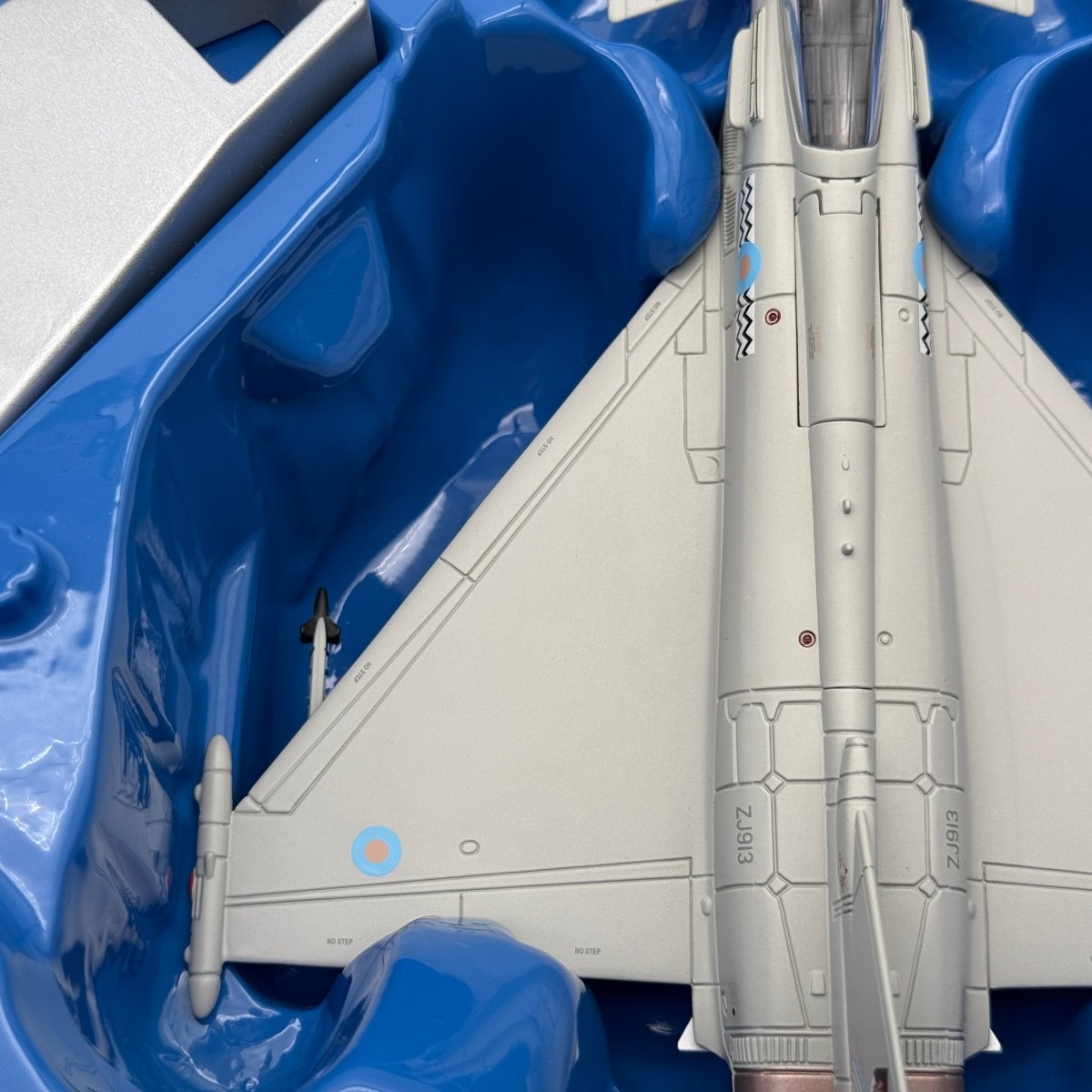 Corgi AA36401 1:72 Eurofighter Typhoon F.2 No. 17(R) Squadron RAF Coningsby 2006 - Corgi