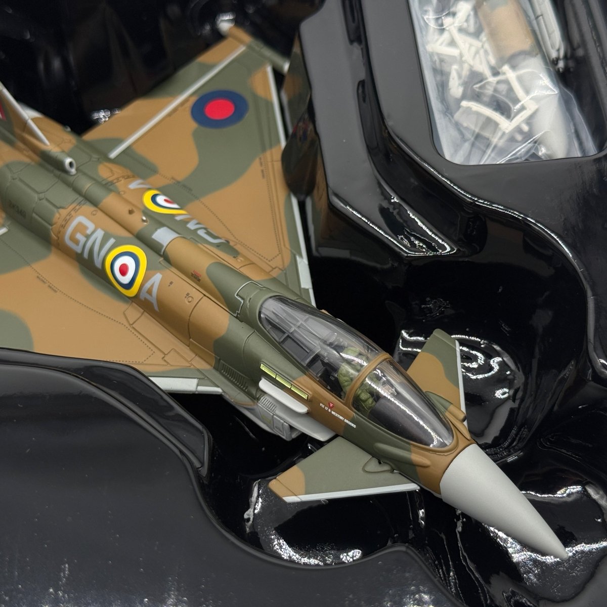 Corgi AA36407 1:72 Eurofighter Typhoon F.Mk 2 RAF No.29(R) Sqn Battle of Britain 2015 - Corgi