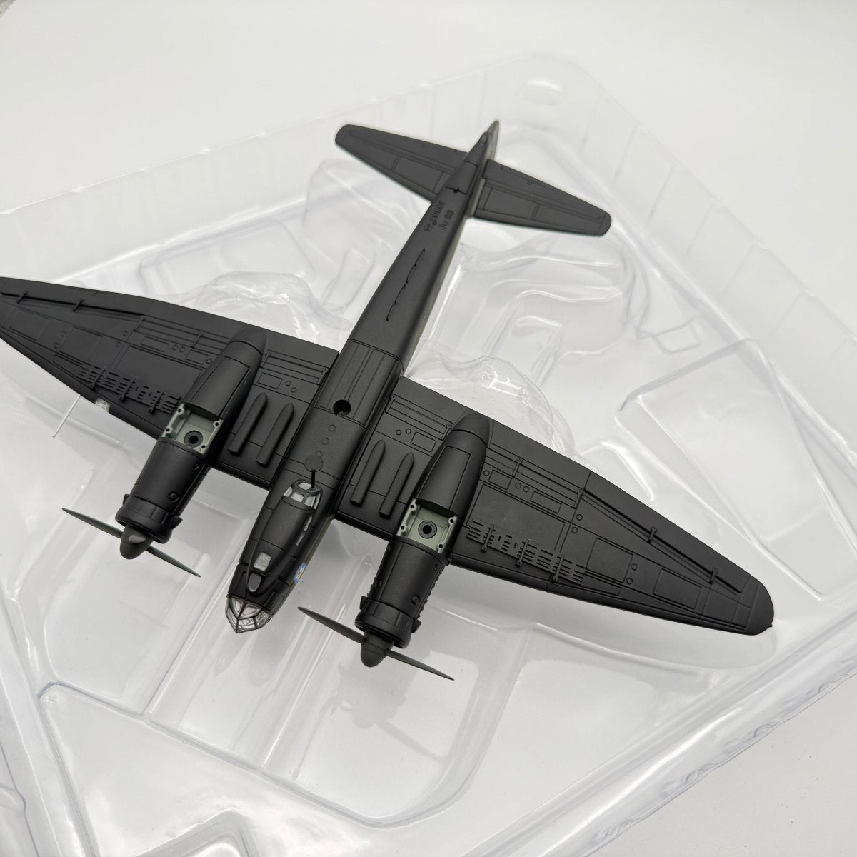Corgi AA36712 1:72 Junkers Ju 88A-5 9K+ED Stab III./KG 51 1940 - Corgi
