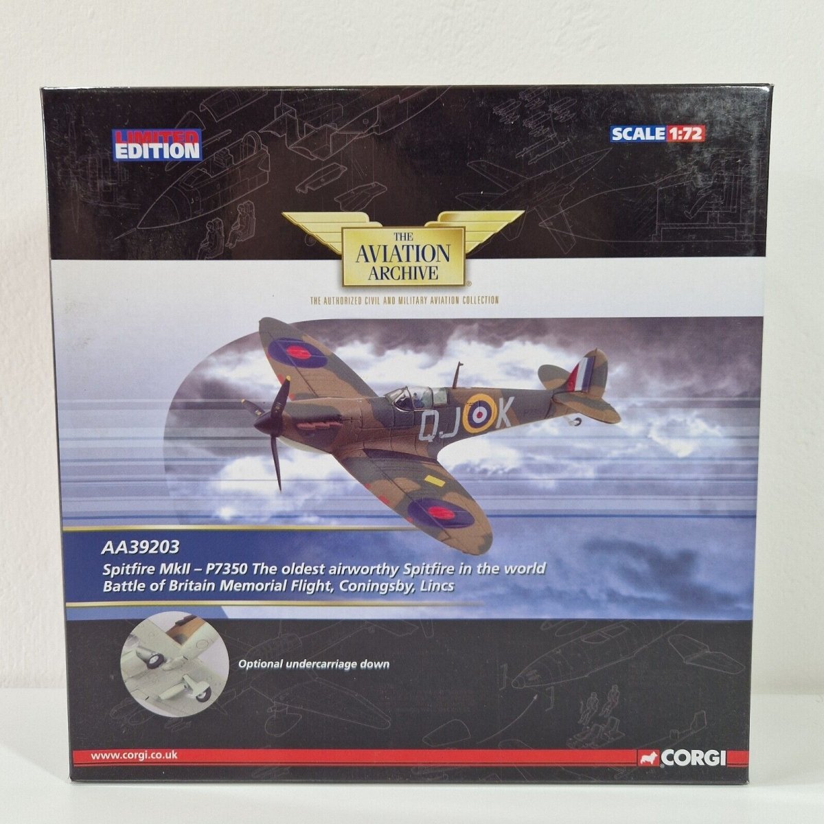 Corgi Aviation Archive 1:72 Supermarine Spitfire MKII P7350 Geoffrey Wellum 92 Squadron RAF AA39203 - Corgi