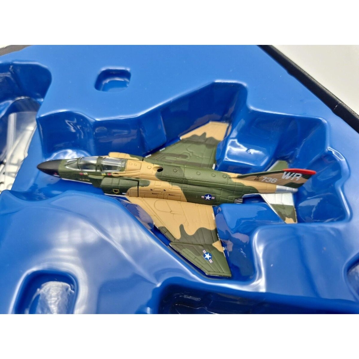 Corgi Aviation Archive 1:144 Boeing KV - 97L Stratofreighter, 121st Air Refuelling Wing Ohio 1974 AA99190 - Corgi