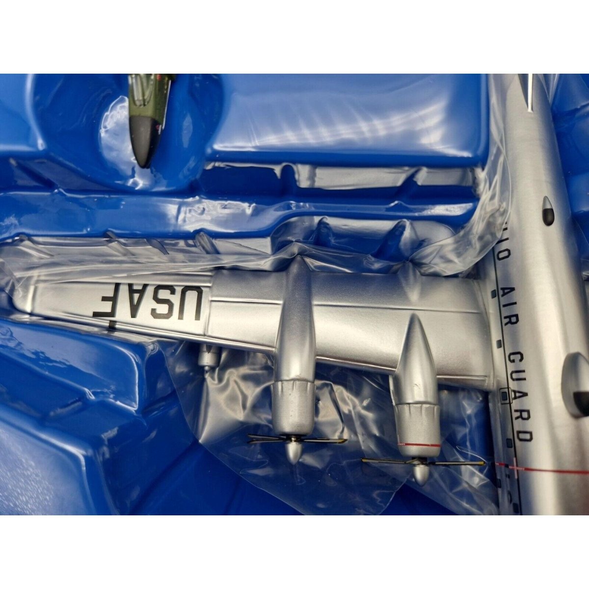 Corgi Aviation Archive 1:144 Boeing KV - 97L Stratofreighter, 121st Air Refuelling Wing Ohio 1974 AA99190 - Corgi