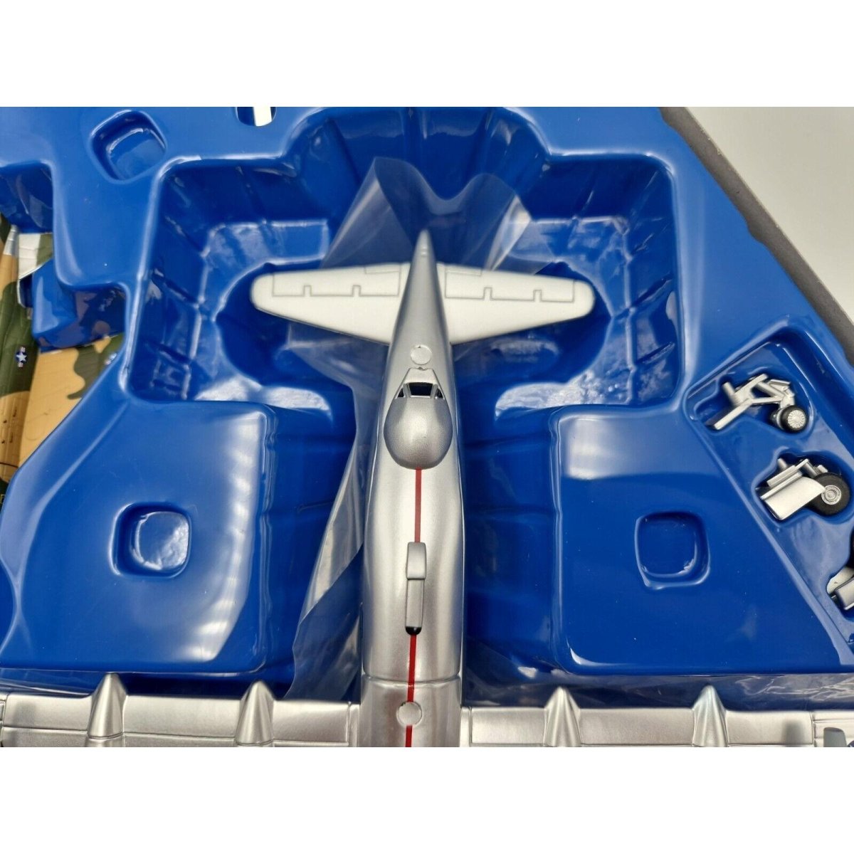 Corgi Aviation Archive 1:144 Boeing KV - 97L Stratofreighter, 121st Air Refuelling Wing Ohio 1974 AA99190 - Corgi