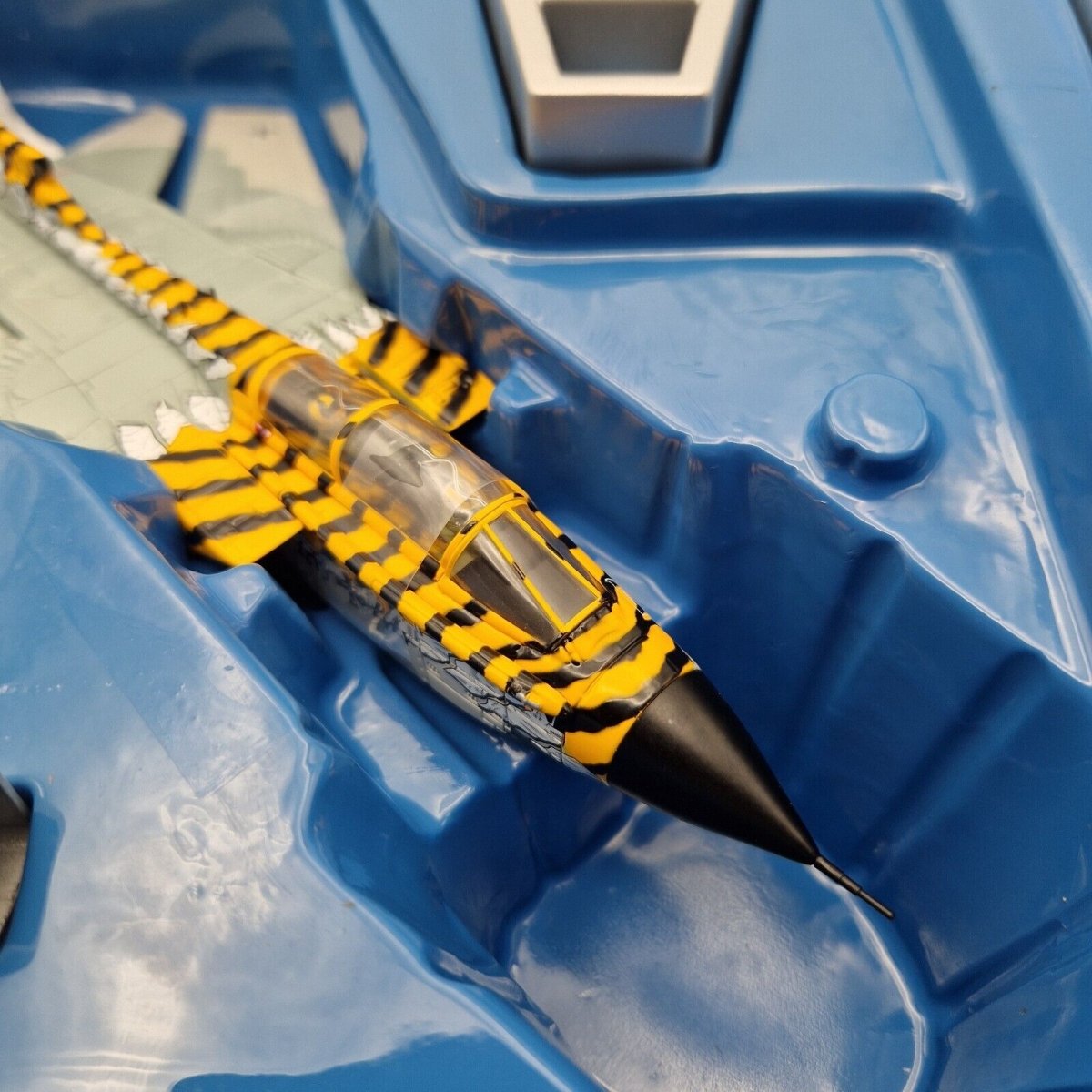 Corgi Aviation Archive 1:72 Tornado Ids Jbg - 32, German Air Force Tiger Meet 2001 AA33605 - Corgi