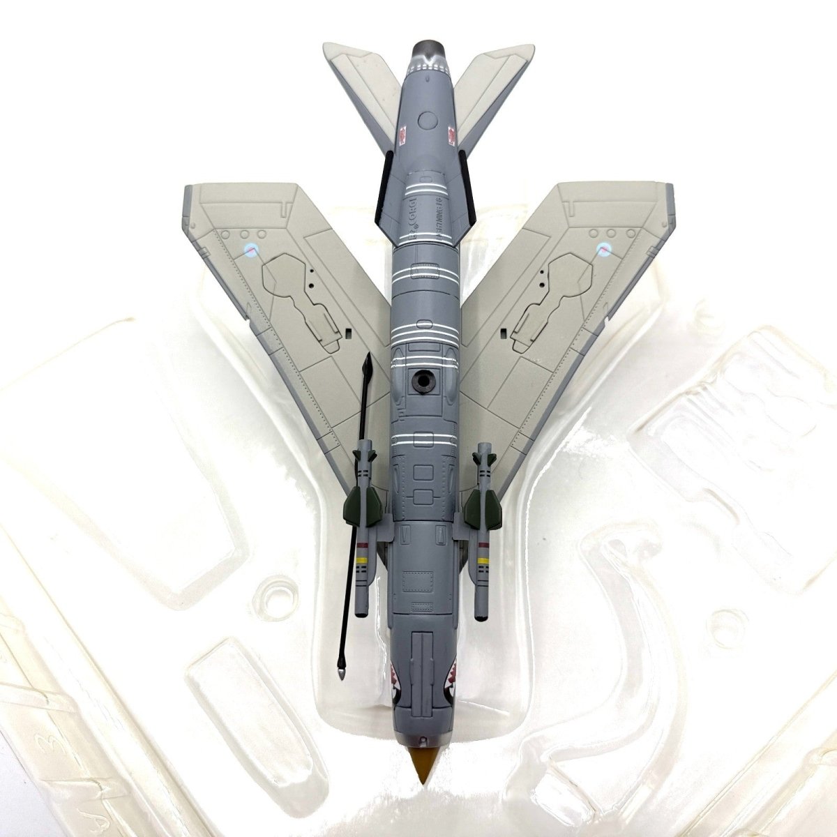 Corgi Aviation 1:72 AA32314 English Electric Lightning F6, 5 Sqn, RAF Binbrook - Corgi