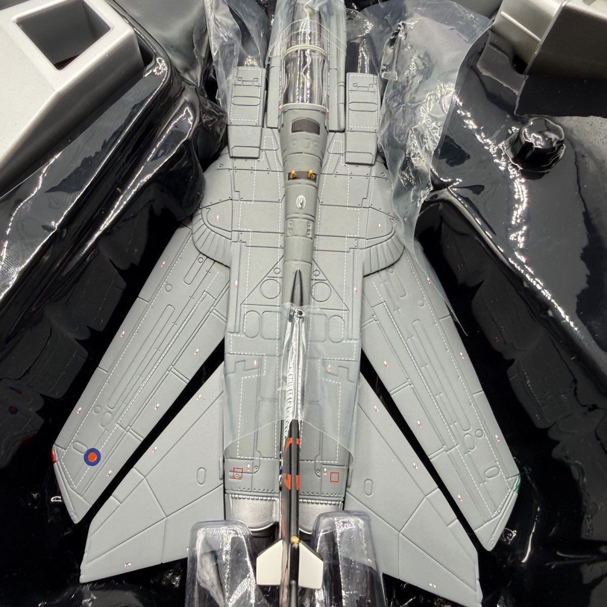 Corgi Aviation 1:72 AA33614 Tornado GR4, 617 Sqn 'Dambusters 70th Anniversary' - Corgi