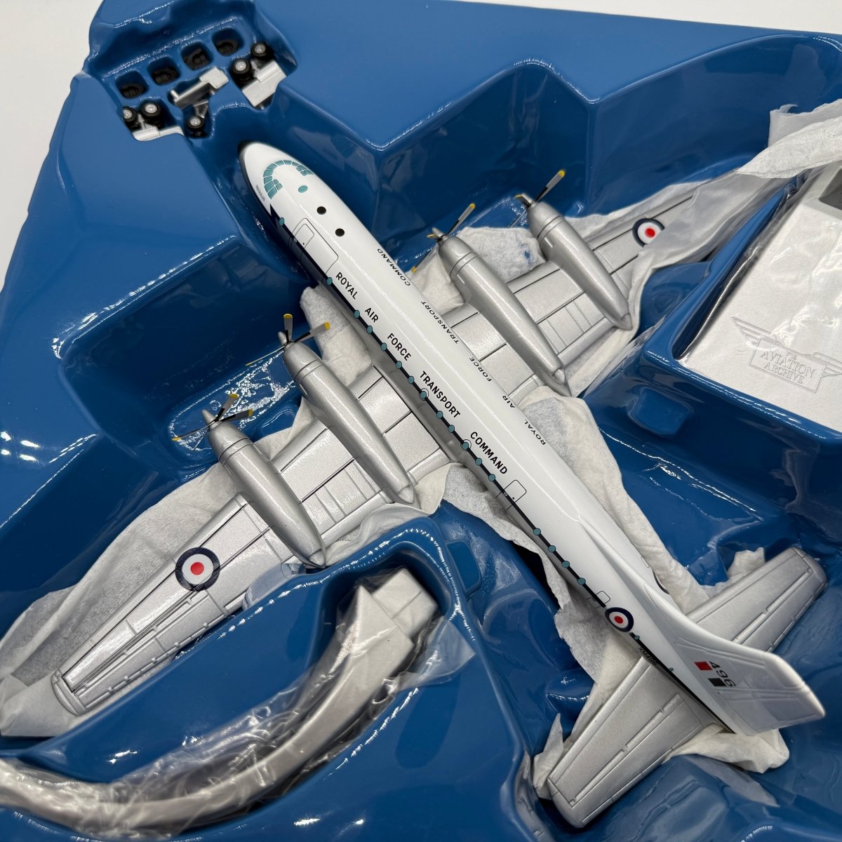 Corgi Aviation 48604 1:144 Bristol Britannia XM496 RAF TC - Corgi