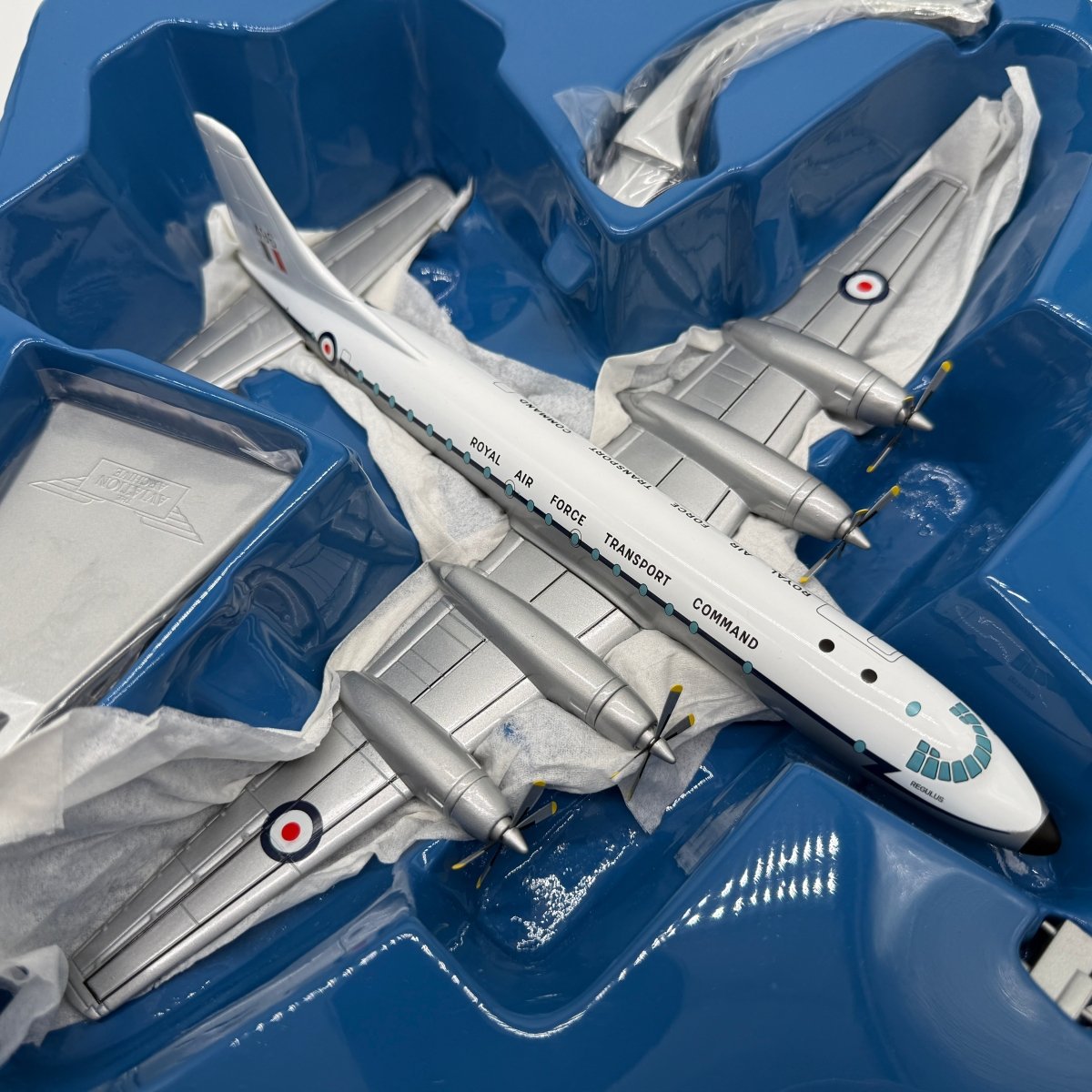 Corgi Aviation 48604 1:144 Bristol Britannia XM496 RAF TC - Corgi