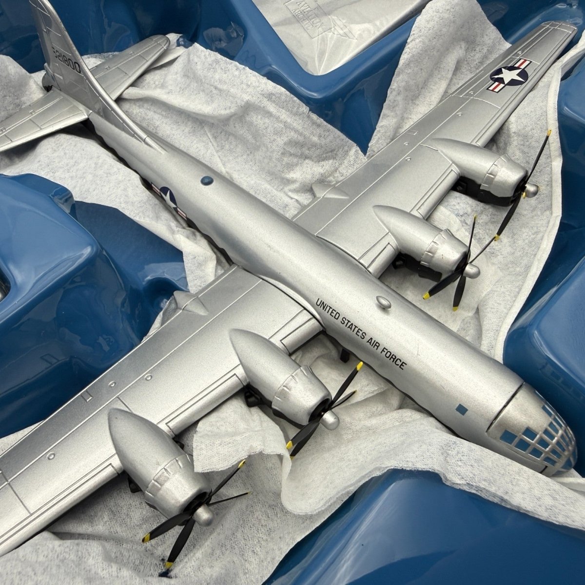 Corgi Aviation 48903 1:144 Boeing B29 Super Fortress With Bell X - 1 Diecast Model - Corgi