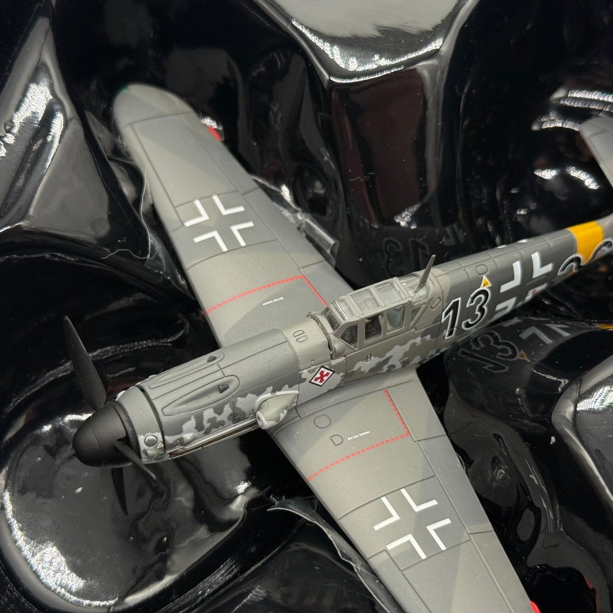 Corgi Aviation AA27106 1:72 Messerschmitt Bf 109G-2 Gunther Rall 8./JG 52 - Corgi