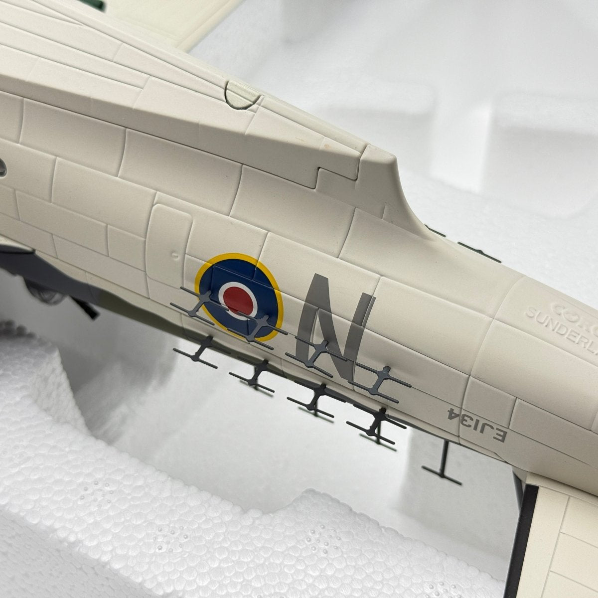 Corgi Aviation AA27501 1:72 Sunderland Mk III EJ134 - Corgi