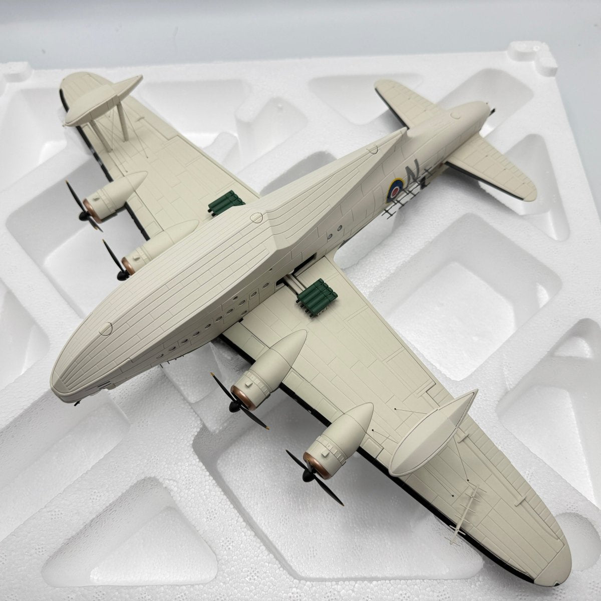 Corgi Aviation AA27501 1:72 Sunderland Mk III EJ134 - Corgi