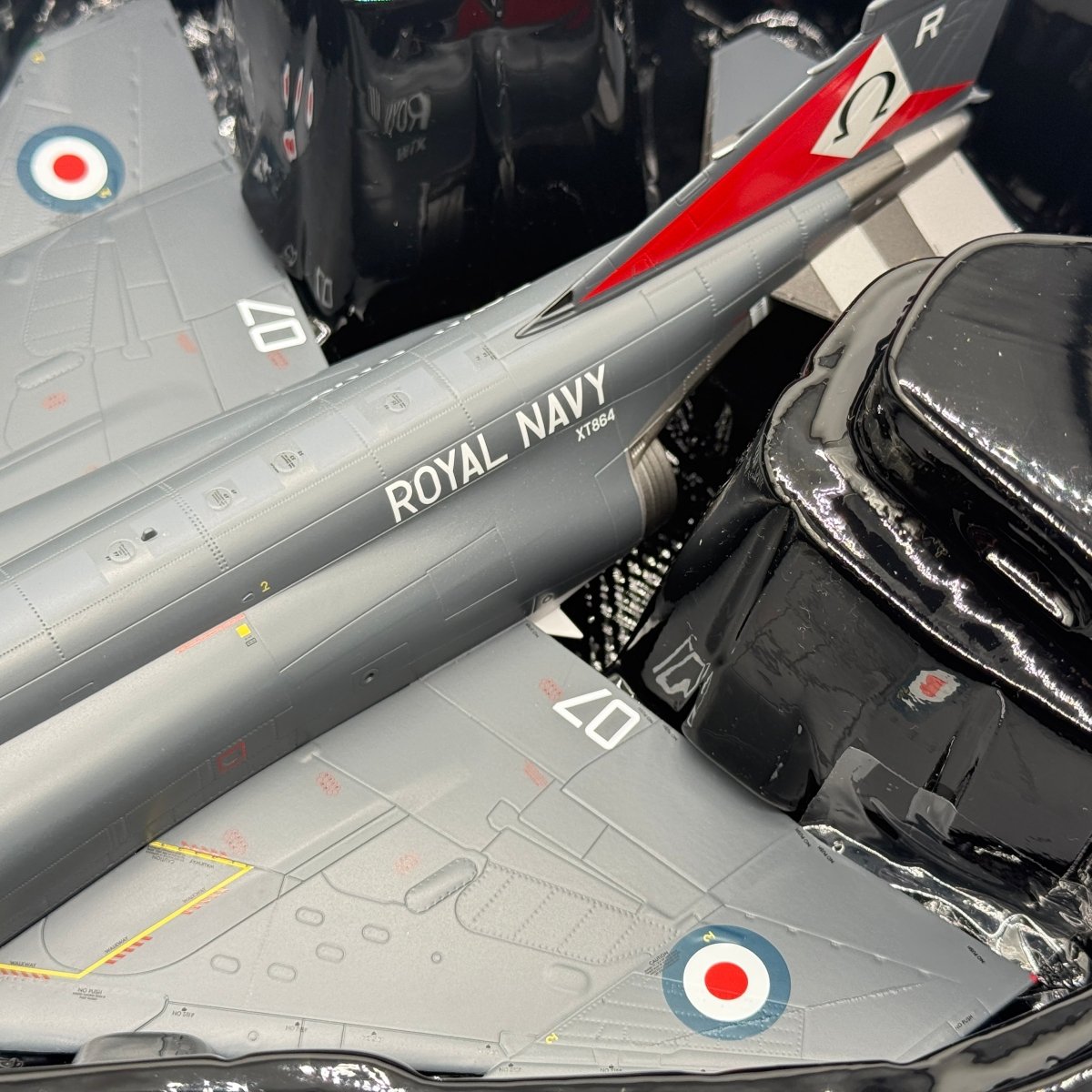 Corgi Aviation AA27901 1:48 F - 4K Phantom FG.Mk 1 Ark Royal - Corgi
