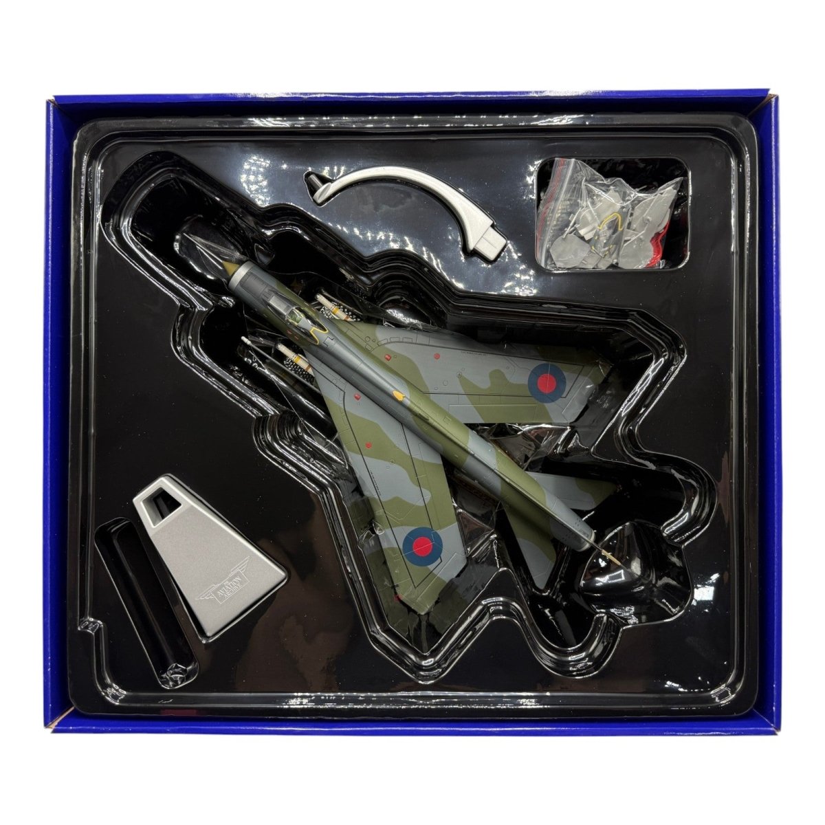 Corgi Aviation AA28403 1:48 English Electric Lightning F.Mk 6 RAF No.11 Sqn - Corgi