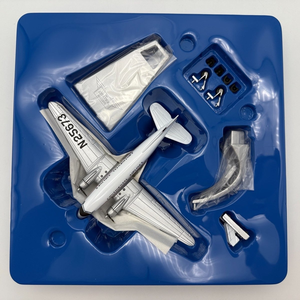 Corgi Aviation AA30001 1:144 Douglas DC - 3 Continental Airlines Diecast Model - Corgi