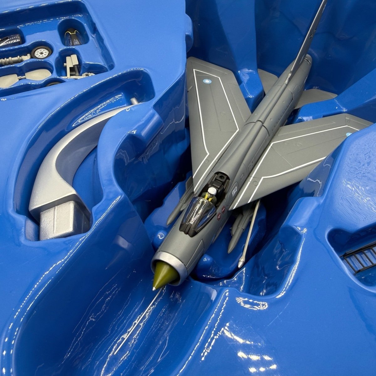 Corgi Aviation AA32304 1:72 English Electric Lightning F.3 XP749, 11 Sqn 1984 - Corgi