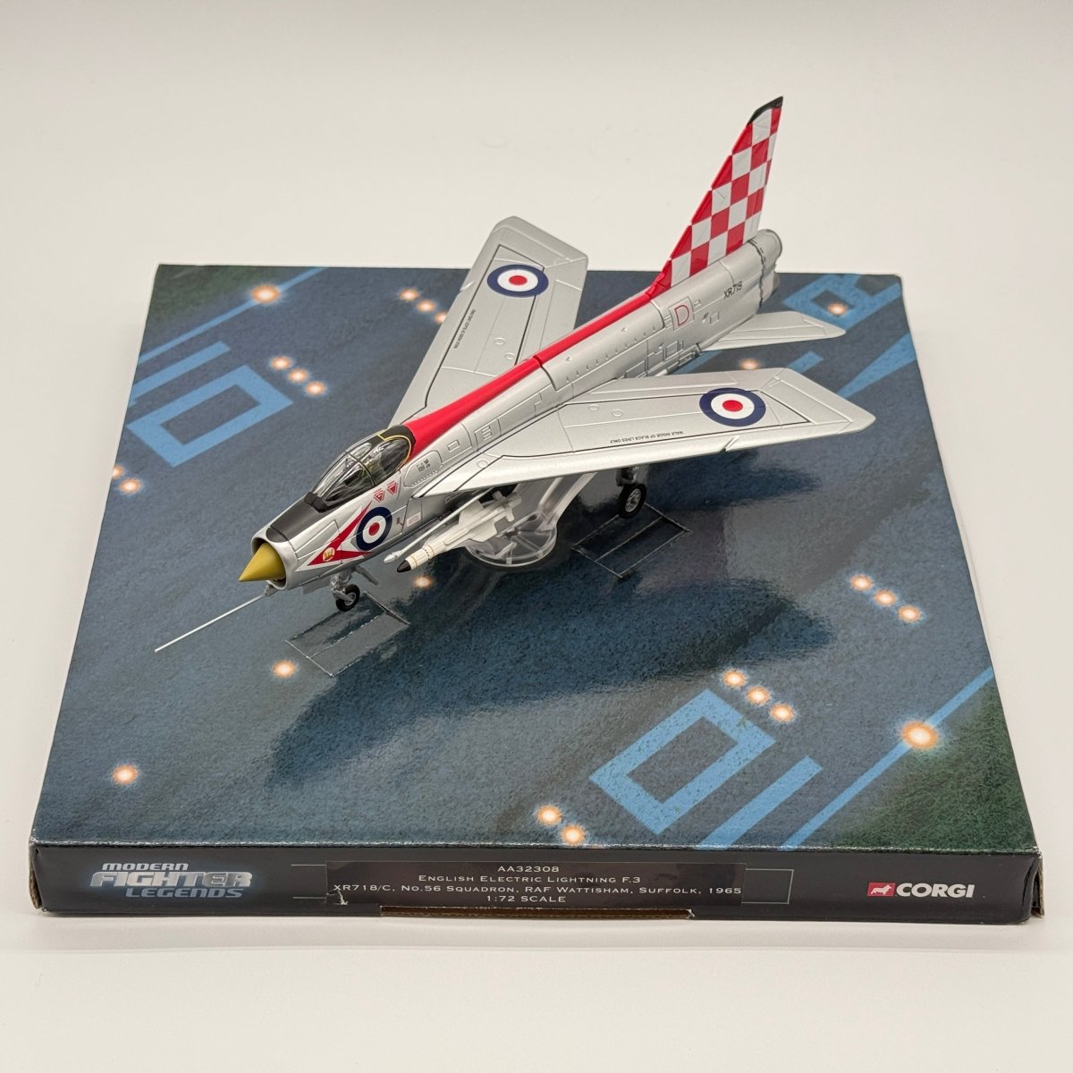 Corgi Aviation AA32308 1:72 Lightning F.Mk 3 RAF No.56 - Corgi