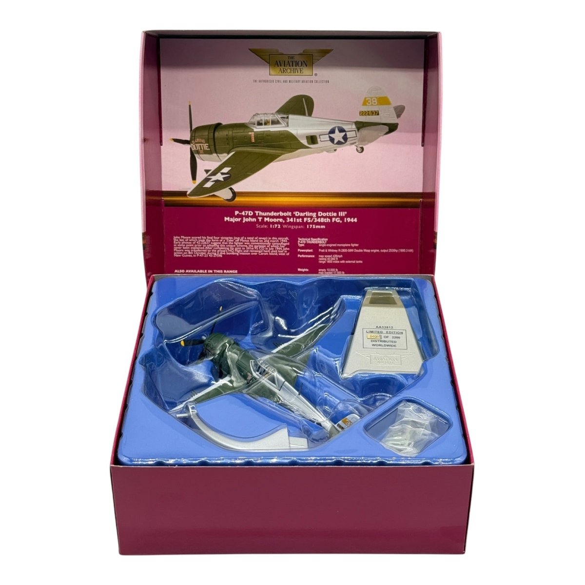 Corgi Aviation AA33812 1:72 Republic P - 47D Thunderbolt Daring Dottie III 1944 - Corgi